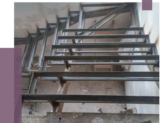 Демонтаж лестниц в Ухте от 4253 руб. 