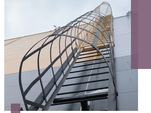 Изготовление и монтаж пожарных лестниц в Ухте профессионально