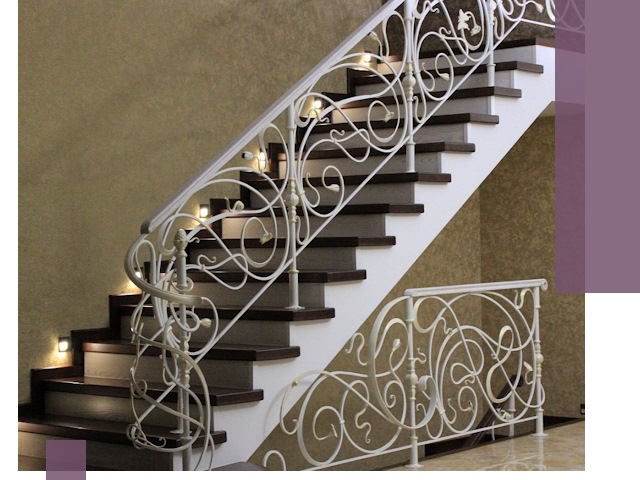 Кованые лестницы под ключ в Ухте — изготовление и монтаж