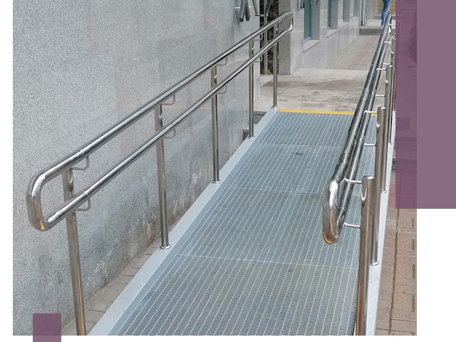 Пандусы для инвалидов в Ухте — изготовление и монтаж