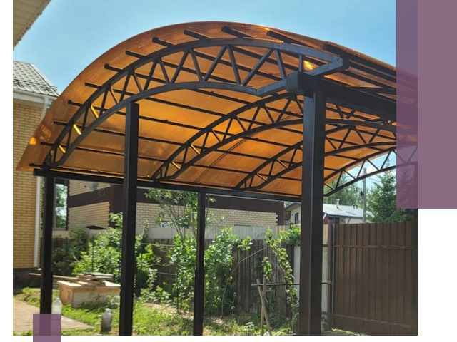 Изготовление навесов под ключ в Ухте из качественных материалов