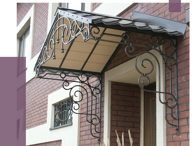 Двускатные козырьки в Ухте под ключ от 12656 руб.