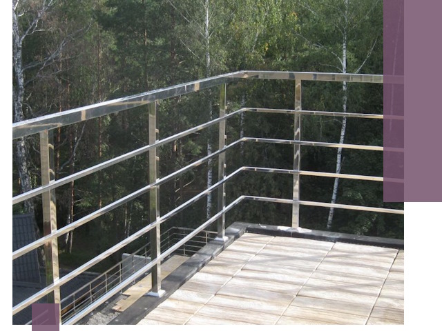 Парапеты из нержавеющей стали в Ухте — изготовление и монтаж